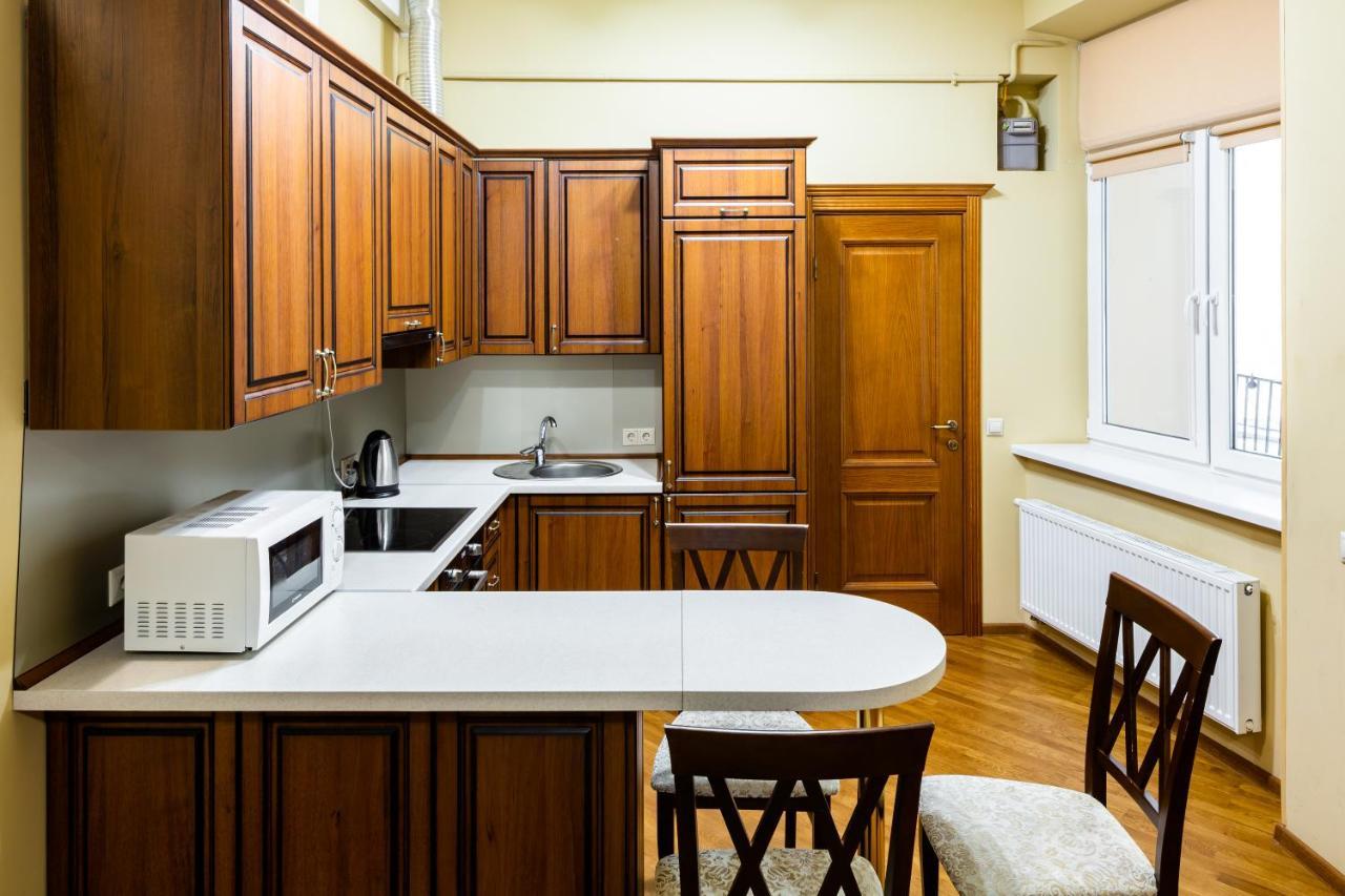 13 Franka Apartment 2 Львов Экстерьер фото