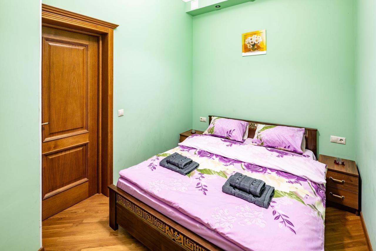 13 Franka Apartment 2 Львов Экстерьер фото