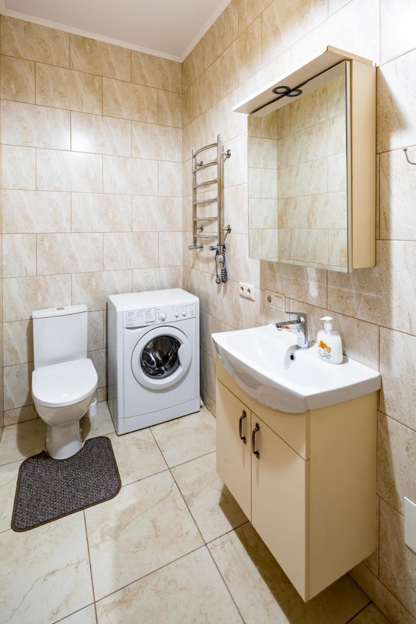 13 Franka Apartment 2 Львов Экстерьер фото