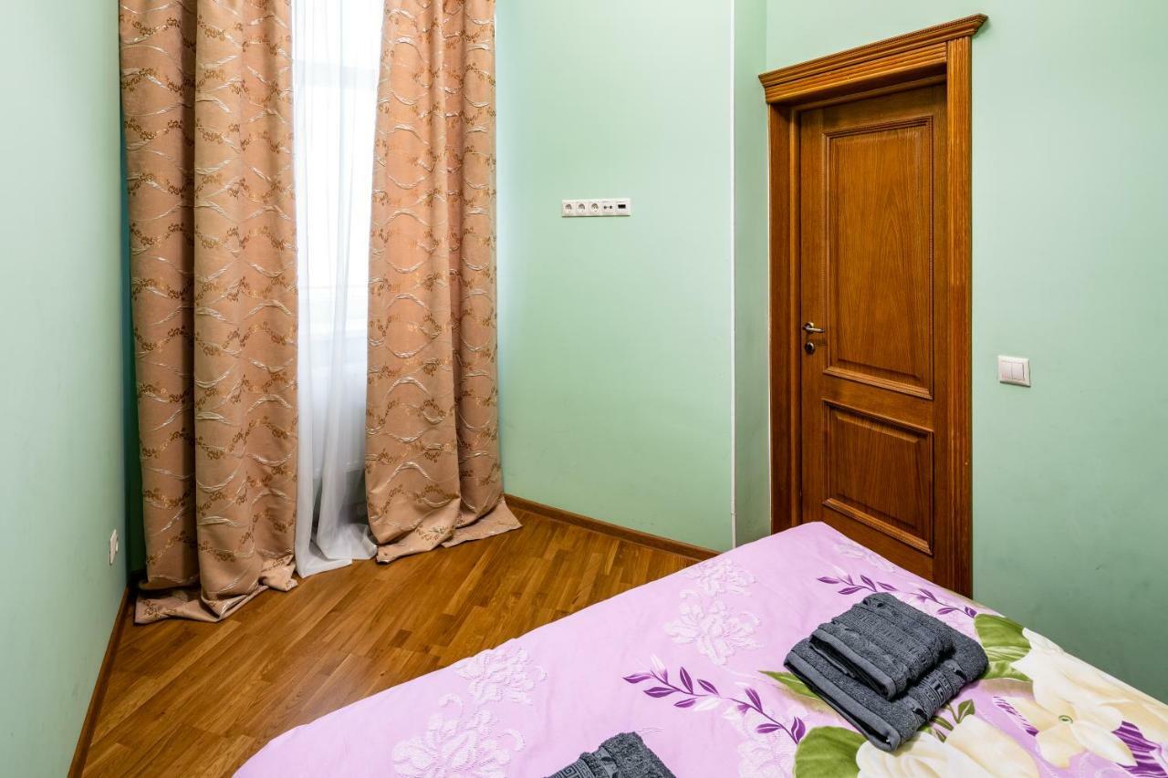 13 Franka Apartment 2 Львов Экстерьер фото